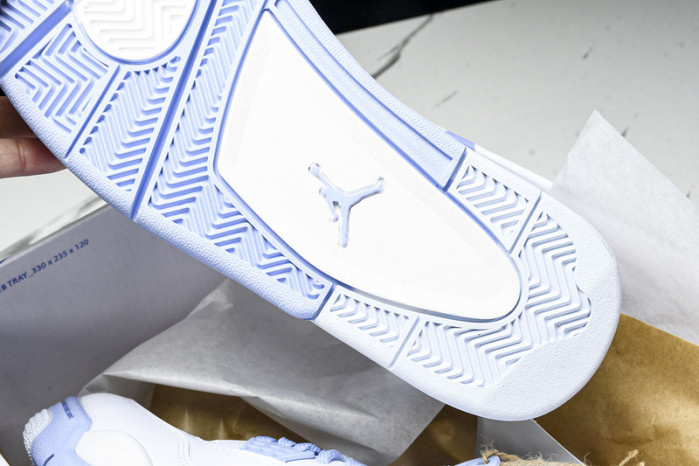 Air Jordan 4 “Forget Me Not” HV0823-100
