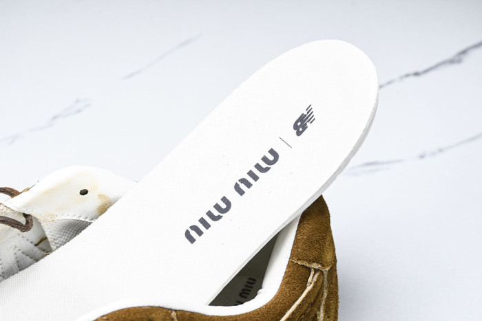 New Balance x Mi­uMi­u 530 MM-003