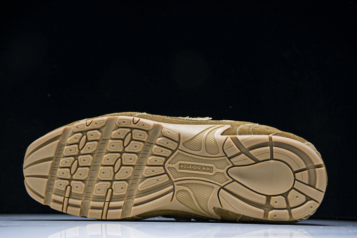 New Balance x Mi­uMi­u 530 MM-003