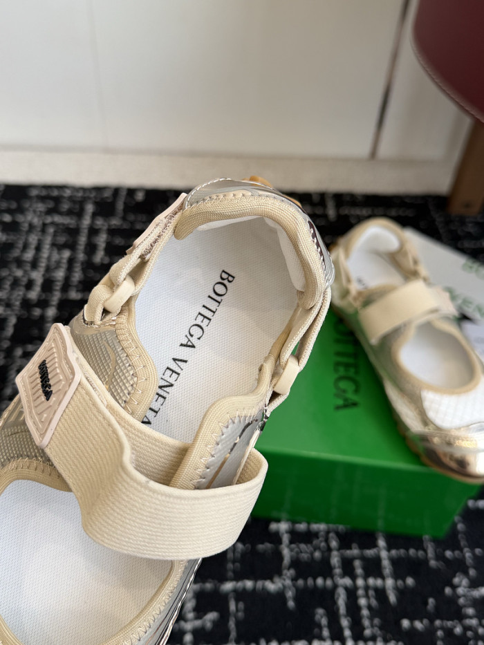 B0tt*ga Ven*ta SNEAKER BVS-058