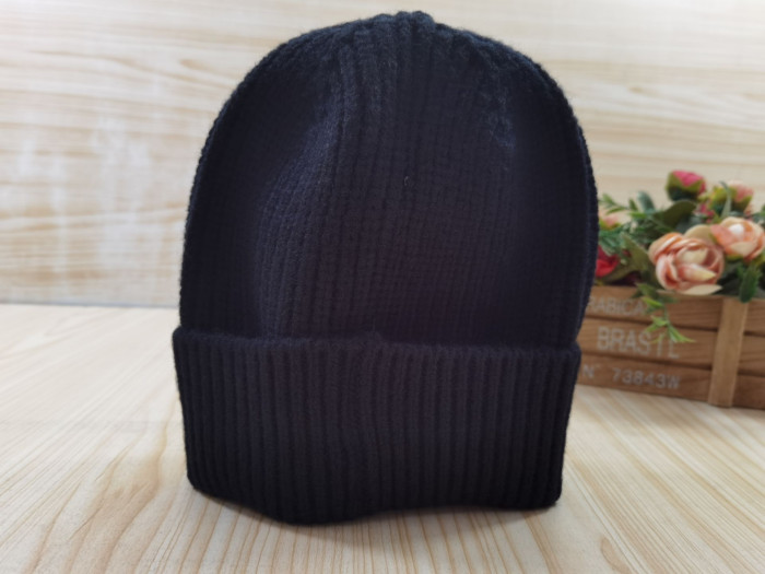 HAT-007