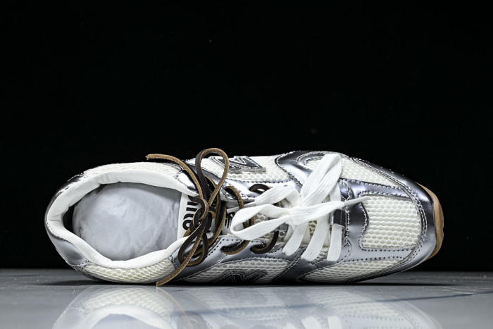 New Balance x Mi­uMi­u 530 MM-006