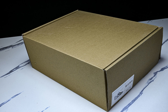 New Balance x Mi­uMi­u 530 MM-006