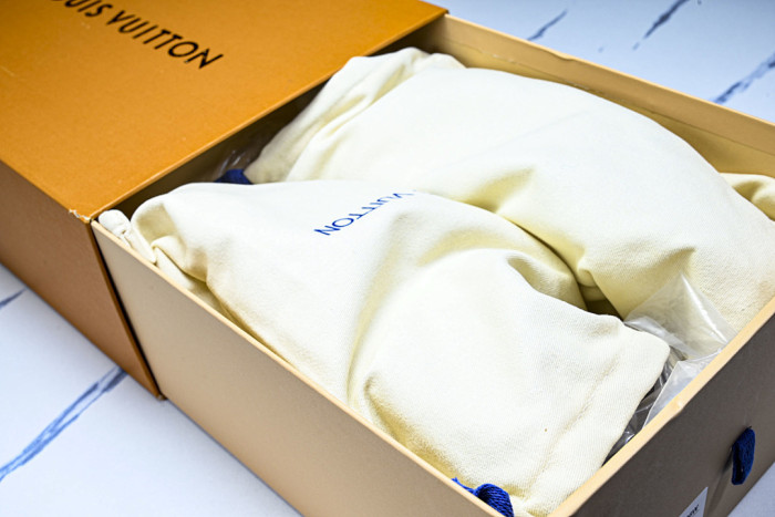 LVT SNEAKERS LVSRS-0178