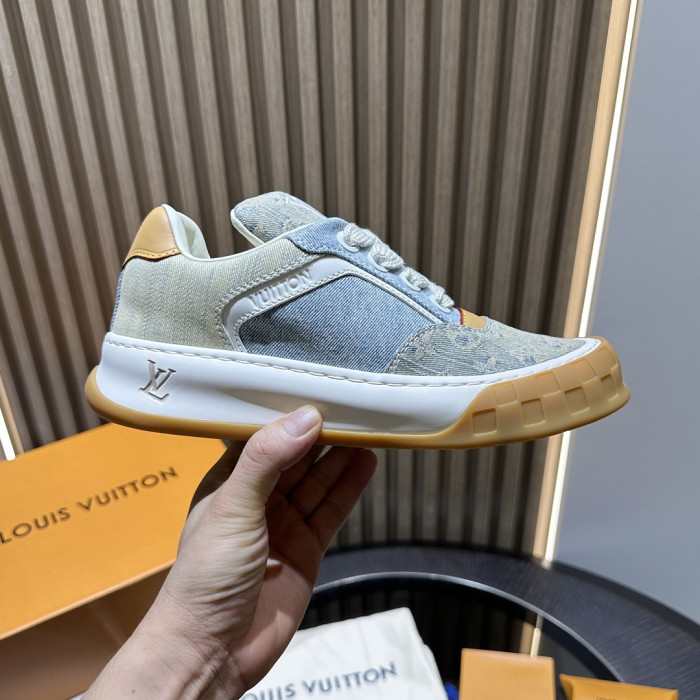 L*VT TILTED LVTTD-013