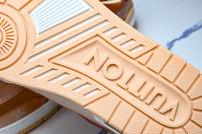 LVT SNEAKERS LVSRS-0237