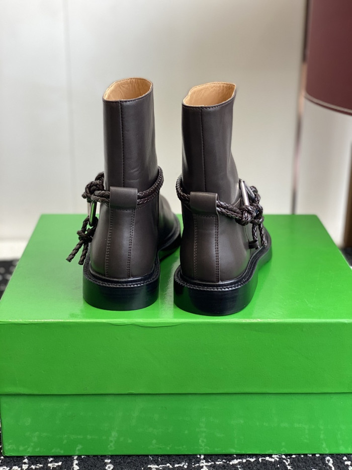 B0tt*ga Ven*ta SNEAKER BVBS-016