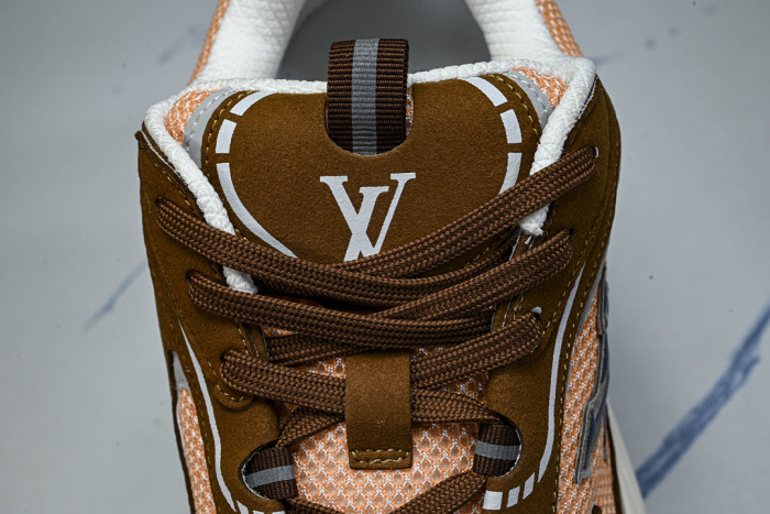 LOU VUIT RUNNER LVR-024