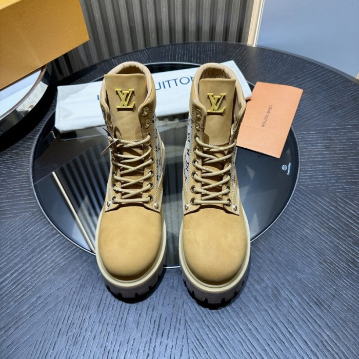 L**V**T* BOOTS LVTBS-043