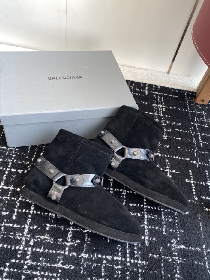 B*ALE*NGA BOOT BSB-037