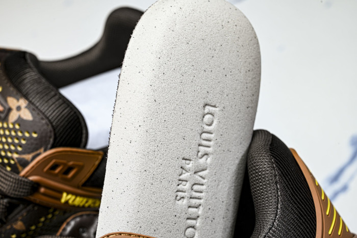LVT SNEAKERS LVSRS-0241